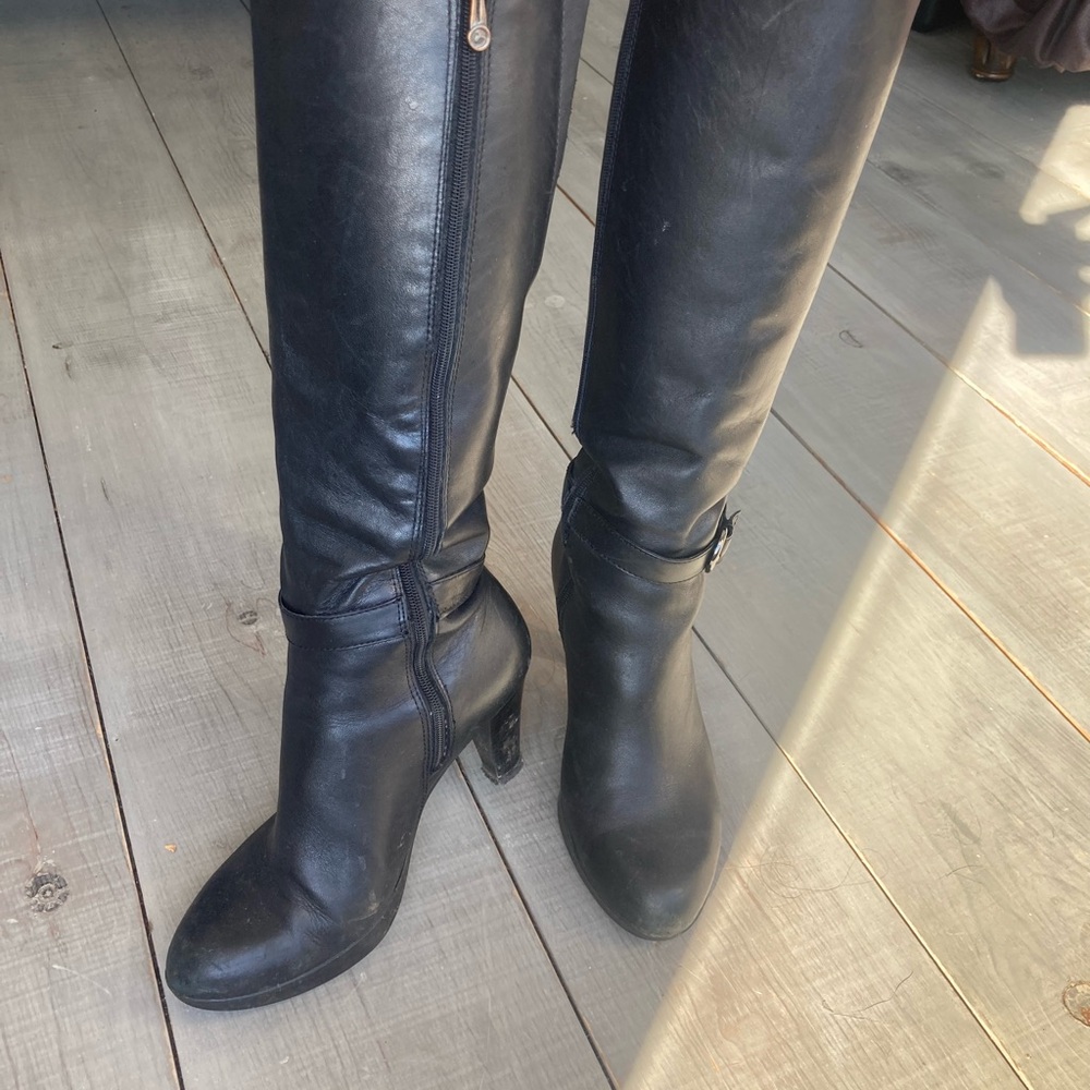 Blondo Sleek Black Heeled Knee-High Boots 6.5